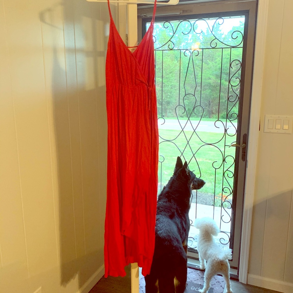 Small Red High low Dress SM/Small/S 💃🏽